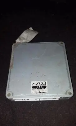 Mazda 626 Engine control unit/module F2D318881A