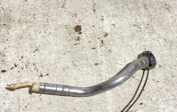 Fuel tank filler neck pipe