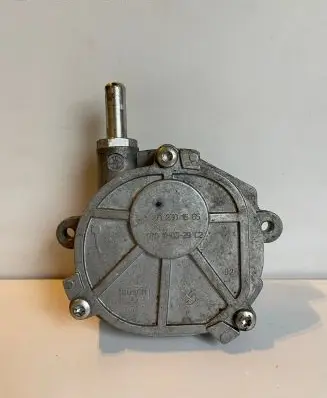 Mercedes-Benz C W204 Vacuum pump A2712301665 2070110329C2