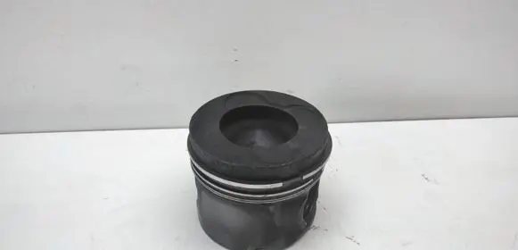BMW 5 E60 E61 Piston 84L107