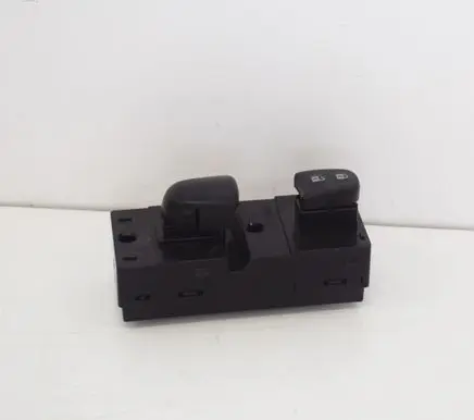Nissan Juke I F15 Electric window control switch 254111KA5A