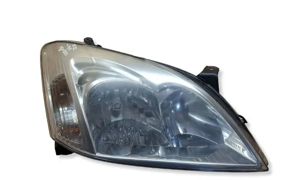Toyota Corolla E120 E130 Headlight/headlamp 1382