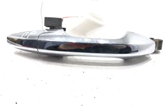 Honda CR-V Front door exterior handle