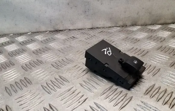 Opel Insignia A Electric window control switch 22915102