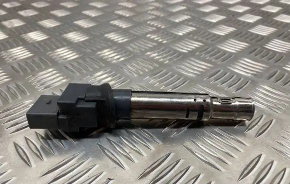 Volkswagen PASSAT CC High voltage ignition coil 022905715A