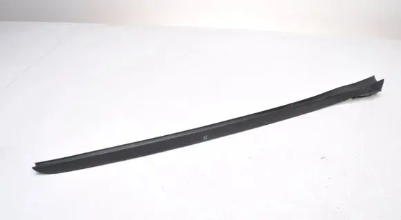 BMW 2 F44 Windshield trim 7475980
