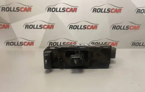 Volvo S80 Electric window control switch 30658147
