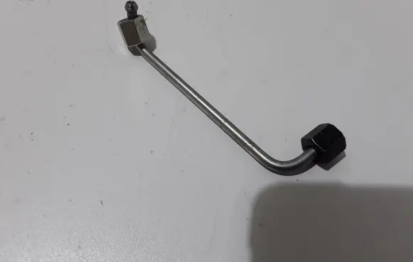 Hyundai Tucson LM Fuel injector supply line/pipe 