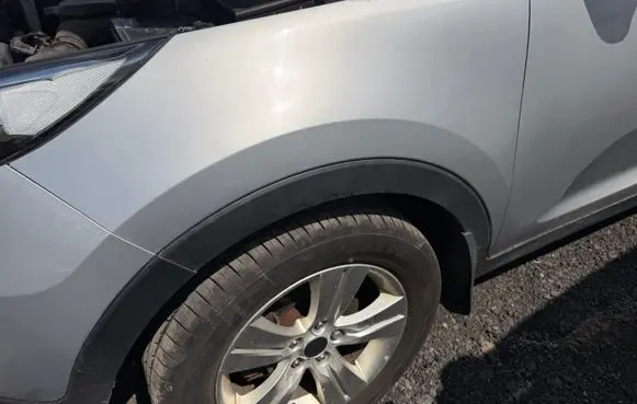 KIA Sportage Fender