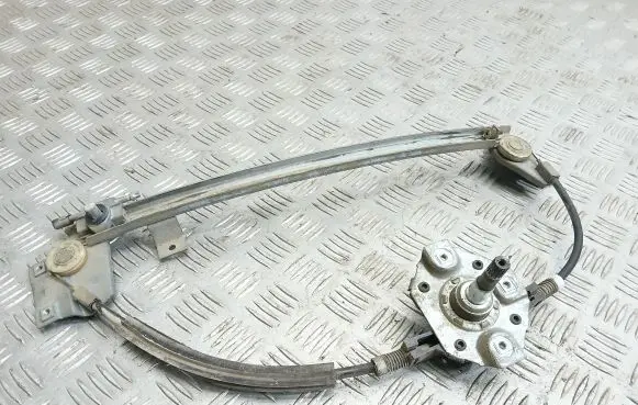Audi 100 200 5000 C3 Rear door manual window regulator 