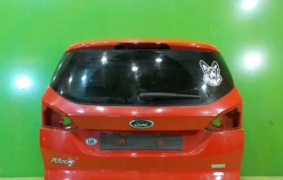 Ford Focus Tailgate/trunk/boot lid XP166