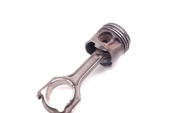 Opel Insignia A Piston with connecting rod A20DTH