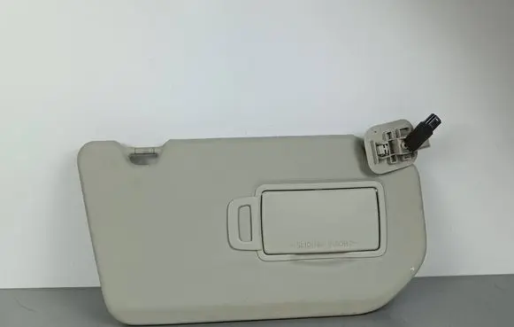 Mitsubishi Outlander IV Sun visor