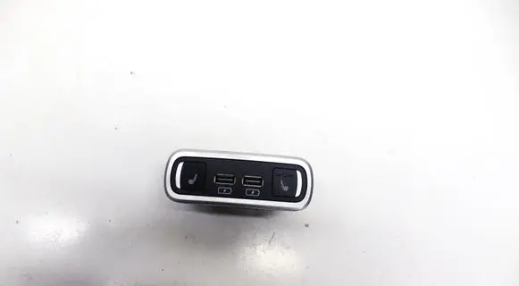Alfa Romeo Stelvio Seat heating switch 01561392780