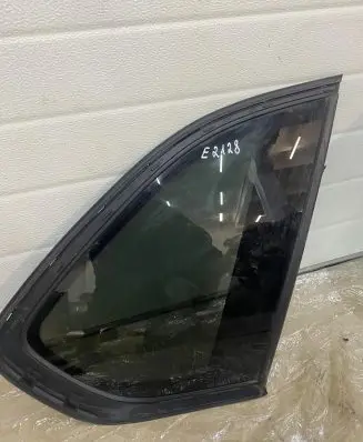 BMW X5 F15 Rear vent window glass 43R000265 E2128
