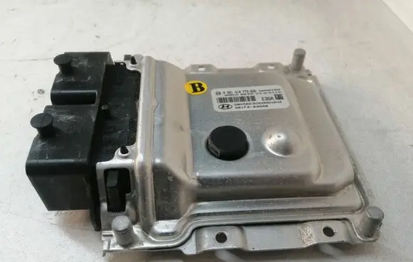 Hyundai i20 (GB IB) Engine control unit/module 391F203GA0 0261S10773