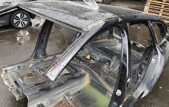Volvo S90, V90 Roof 