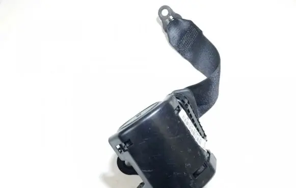 BMW 4 F32 F33 Rear seatbelt 3729306003