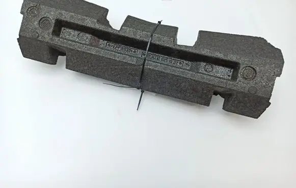Mercedes-Benz E W212 Front bumper foam support bar A2128851837