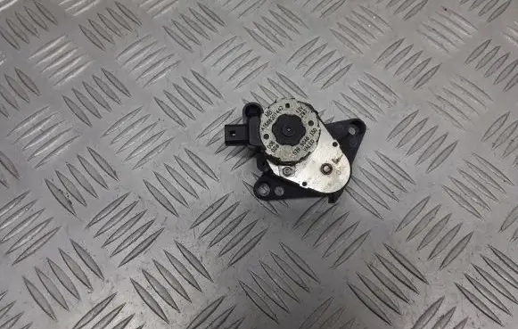 Mercedes-Benz A W168 Central body control module A1688201442