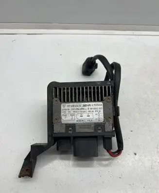 Porsche 911 997 Fan control module 99761843603 898082000 01910564955C