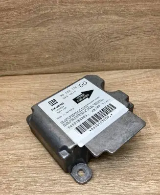 Opel Zafira A Airbag control unit/module 90582536 5WK4190Used