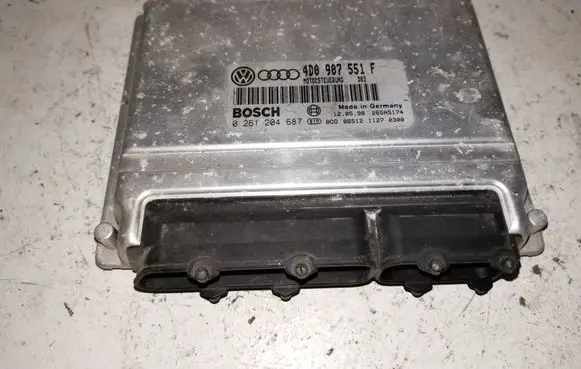 Audi A6 S6 C5 4B Engine control unit/module 4D0907551F 0261204687