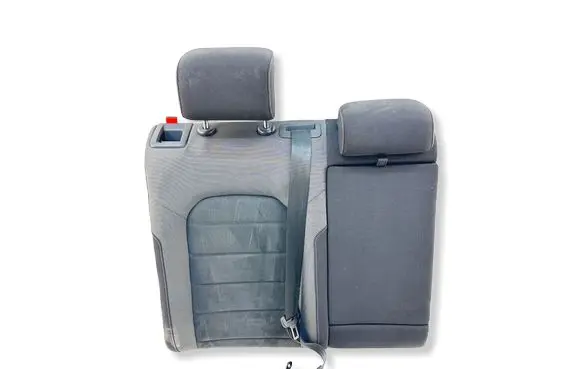 Volkswagen Golf Sportsvan Rear seat 