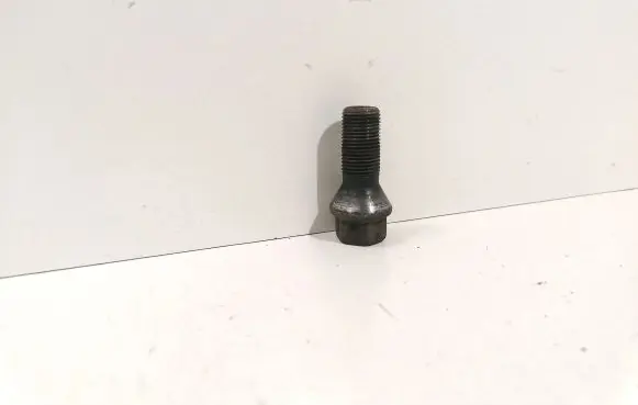 BMW 5 GT F07 Nuts/bolts 