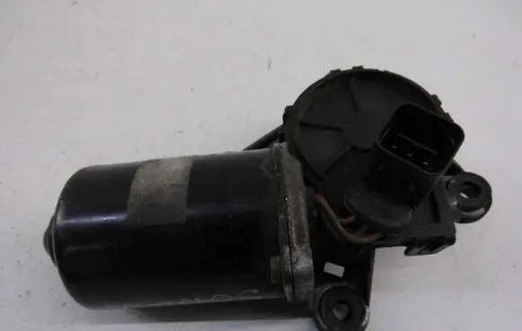 Hyundai Sonata Front wiper linkage and motor