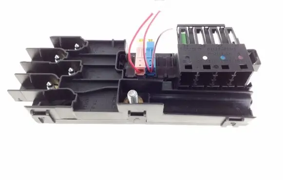 Mercedes-Benz E W211 Fuse module A2115452301