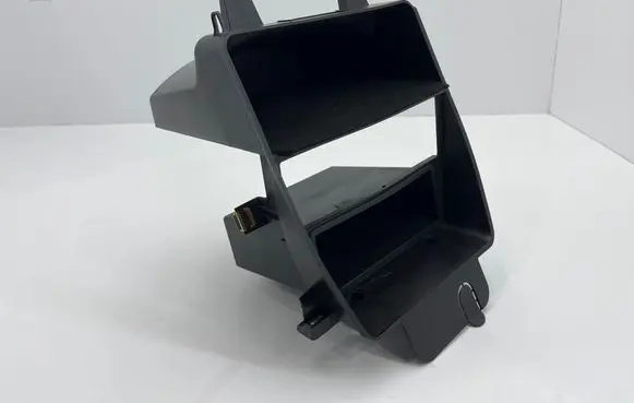 BMW Z4 E85 E86 Glove box central console 7043818 74850610 51467043818