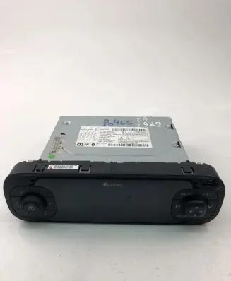 Fiat Panda III Radio/CD/DVD/GPS head unit 28647341