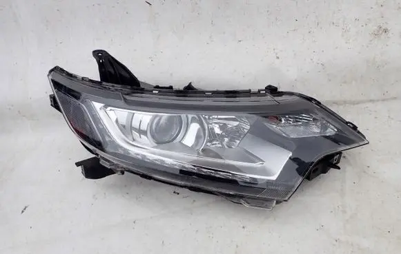 Mitsubishi Outlander Headlight/headlamp