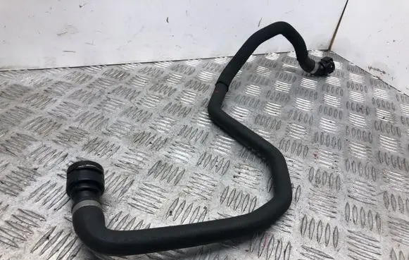 BMW 5 F10 F11 Engine coolant pipe/hose 8507333