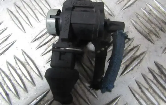 Audi A4 S4 B6 8E 8H Turbo solenoid valve 1j0906283a