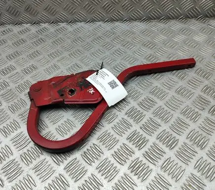 Engine bonnet/hood hinges