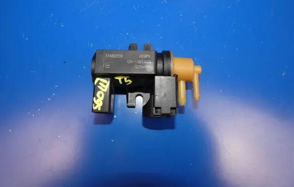Volvo S60 Turbo solenoid valve 31480559 18T333