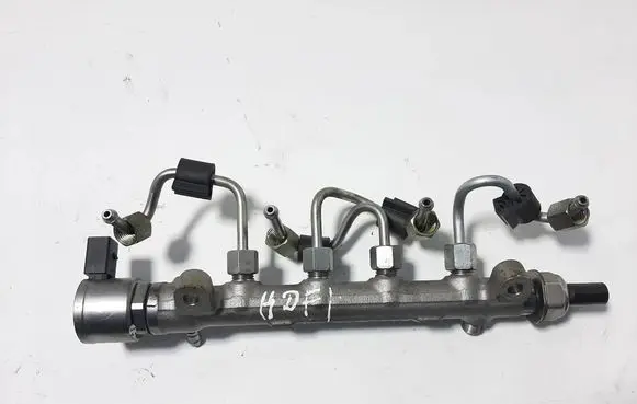 Skoda Superb B8 (3V) Fuel main line pipe 04L130764C 04L089G