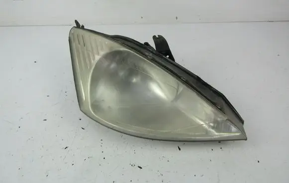 Ford Focus Headlight/headlamp 