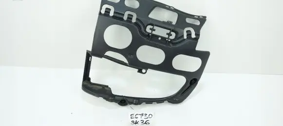 BMW 5 E60 E61 Front bumper mounting bracket 7178069