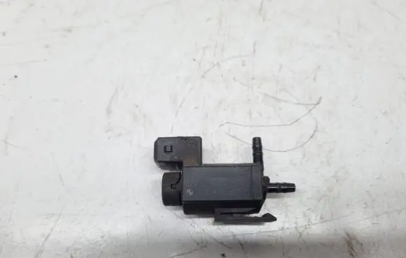 BMW X1 E84 Turbo solenoid valve 7810831