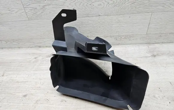 BMW Z4 E89 Intercooler air guide/duct channel 7192200