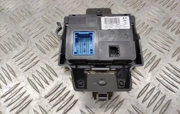Citroen C3 Air conditioning/heating control unit 9811039380