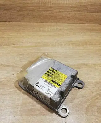 Toyota Auris 150 Airbag control unit/module 8917002580 215537108