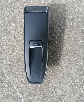 Subaru XV II Electric window control switch 83071FL210
