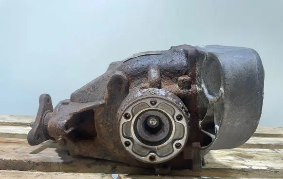 BMW X1 E84 Rear differential 7593215