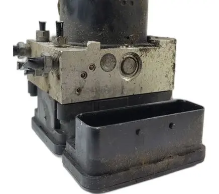 Ford Focus Master brake cylinder BV612C405AF 10021207234 10096101403