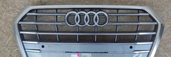Front bumper upper radiator grill