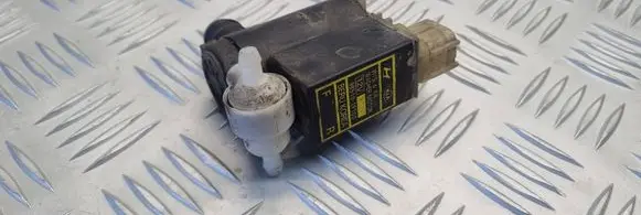 KIA Ceed Windscreen/windshield washer pump 985101F100
